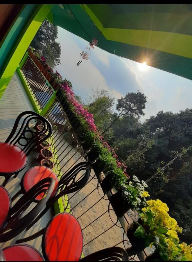 Greenery Homestay Darjeeling  Eksteriør bilde
